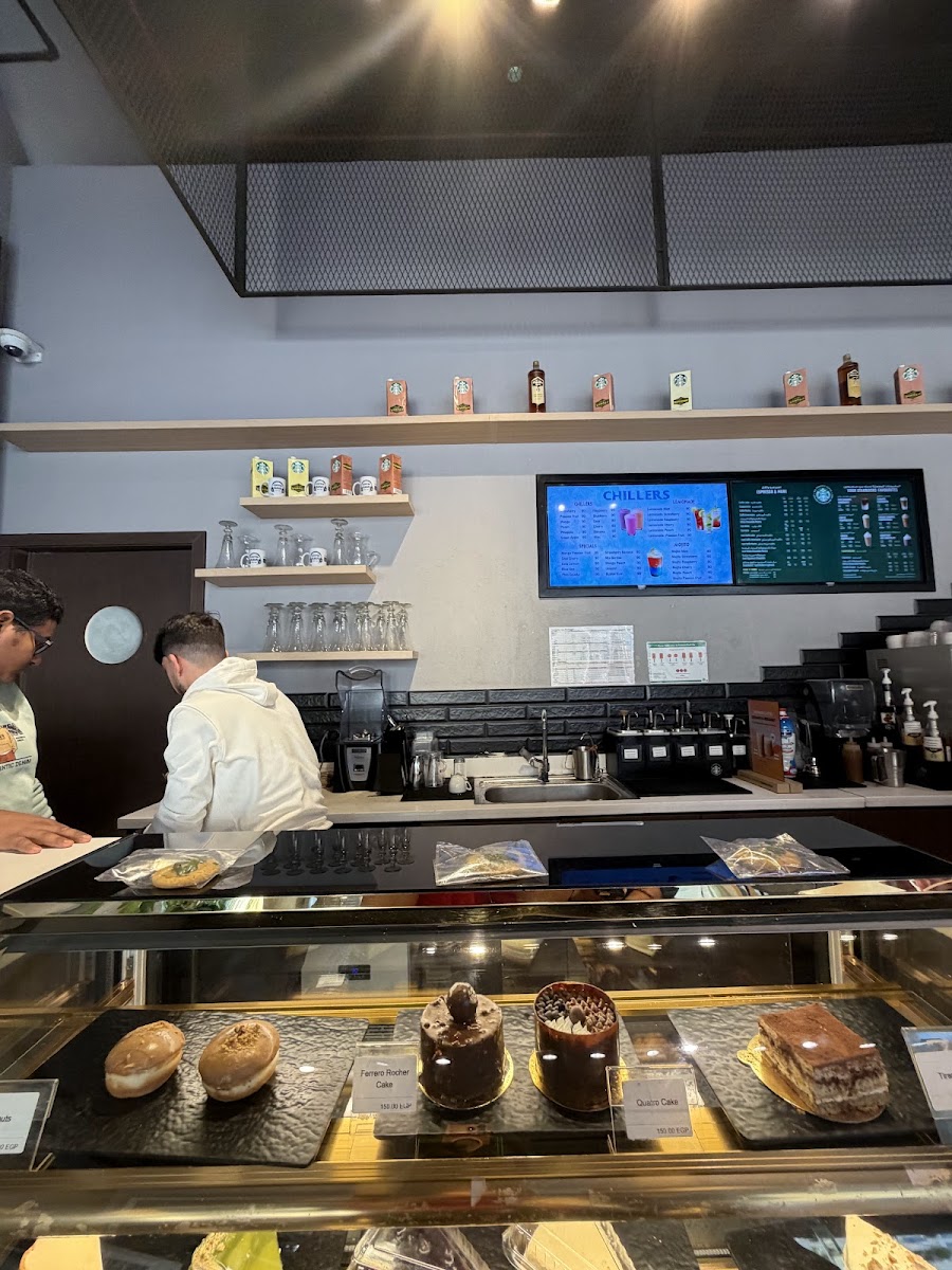 Carlos Restaurant & Cafe Photos 2