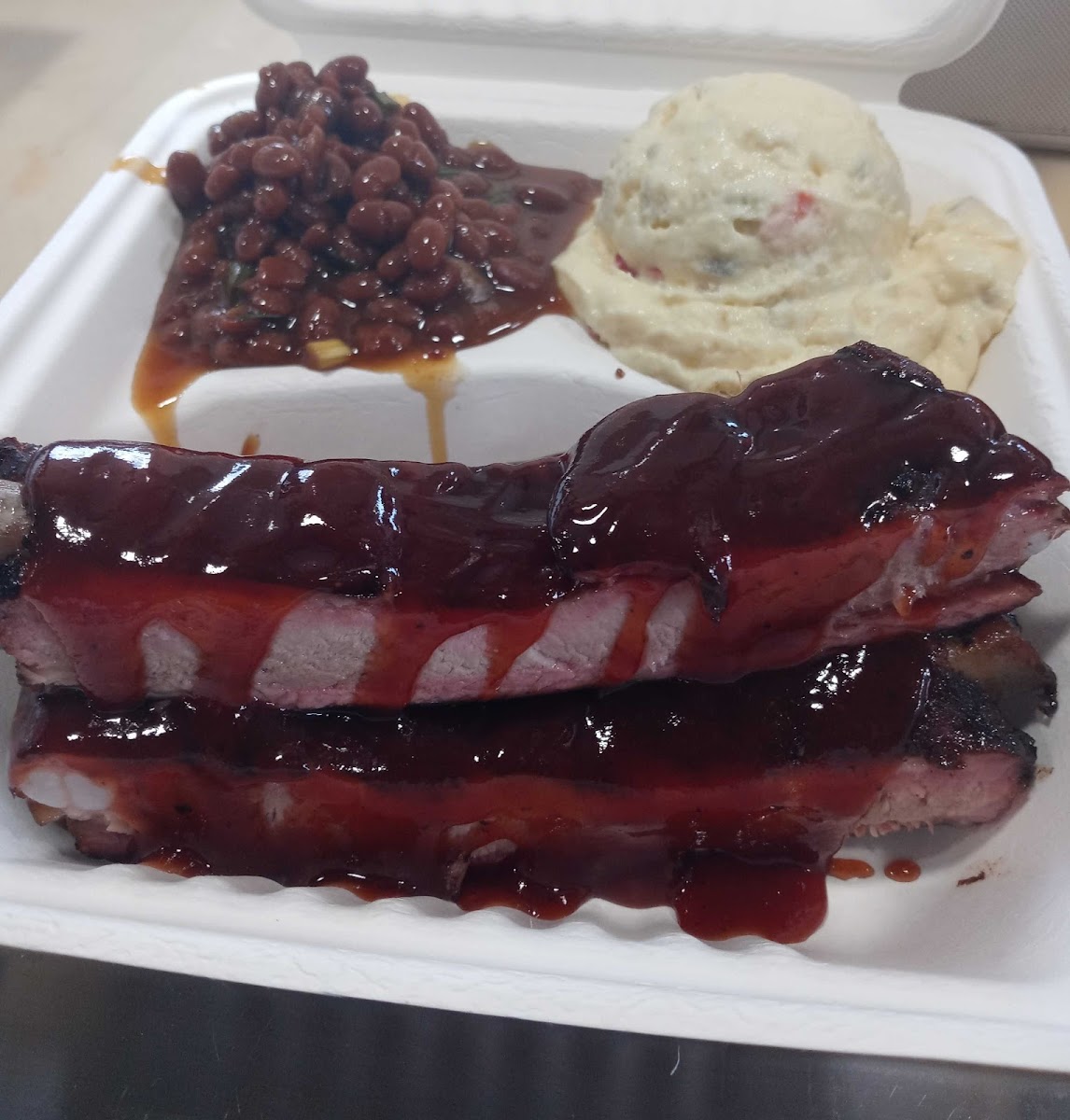 Rodney's Ribs Food Truck
